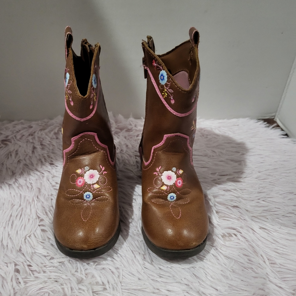 DreamWorks Spirit Cowgirl Boots size 7
